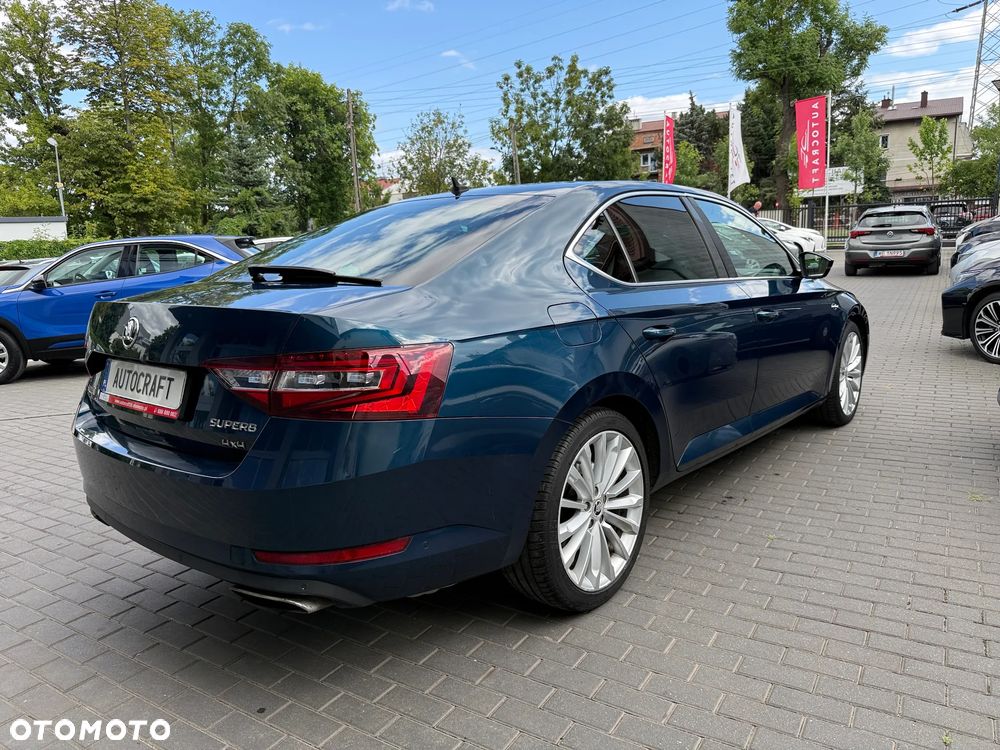 Skoda Superb 2.0 TSI 4x4 L&K DSG - 37