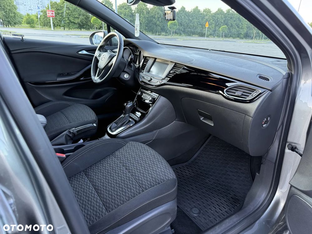 Opel Astra 1.4 T Dynamic S&S - 13