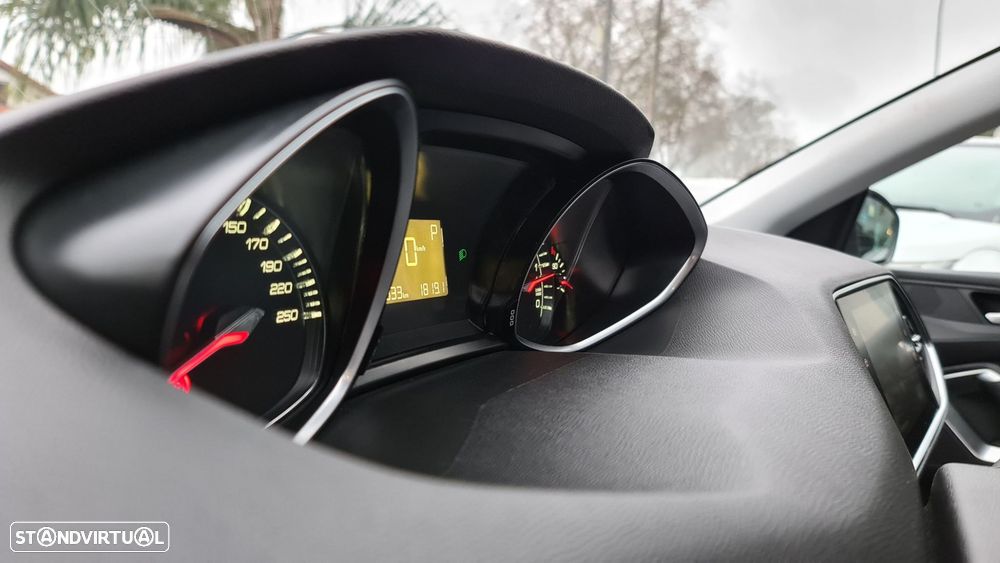 Peugeot 308 SW 1.6 BlueHDi Allure EAT6 - 33