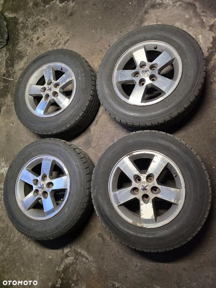Peugeot 4007 2.2HDi Premium - 21
