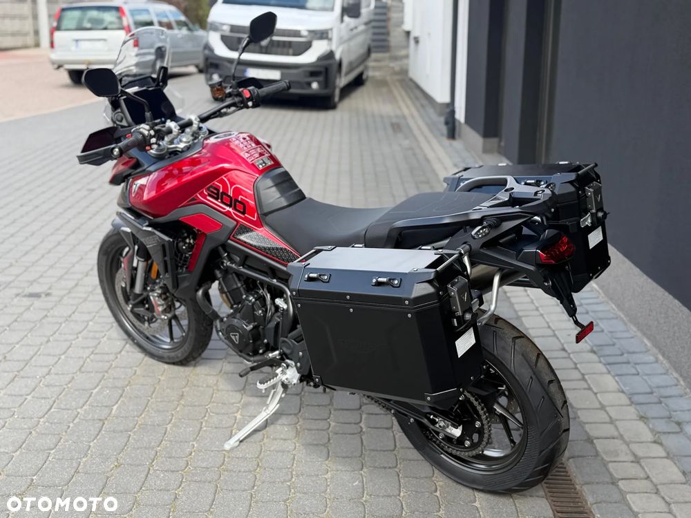 Triumph Tiger - 18