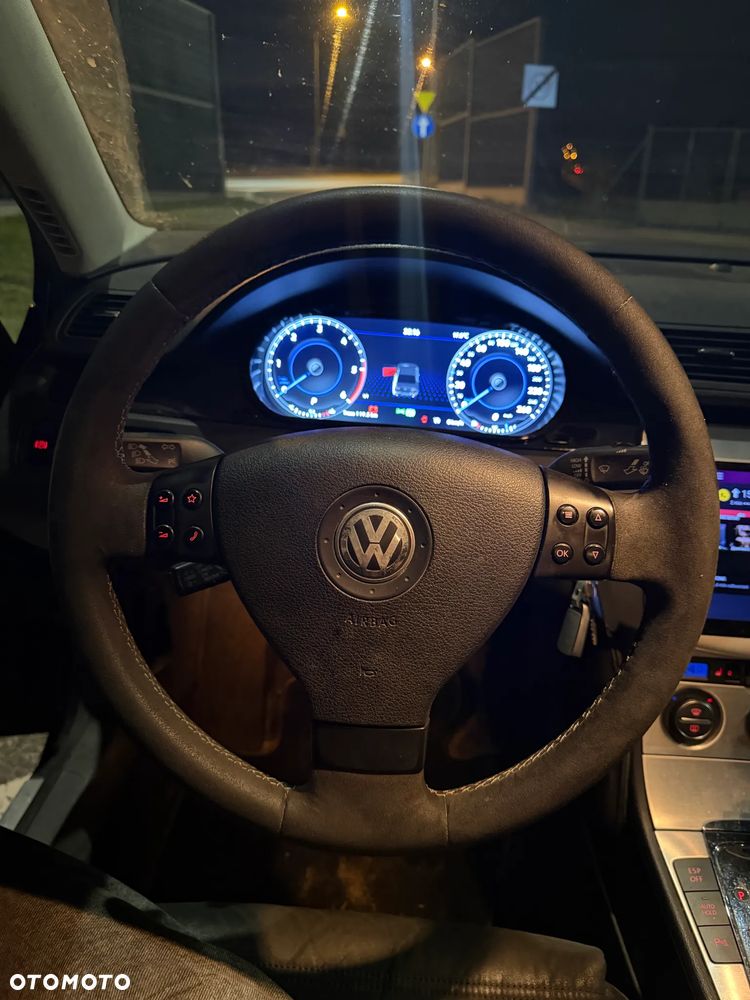 Volkswagen Passat 2.0 TDI DPF Highline DSG - 19