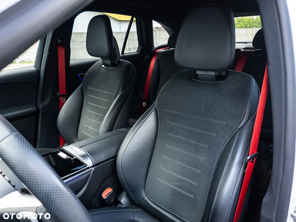 Mercedes-Benz GLC 220 d mHEV 4-Matic AMG Line - 17