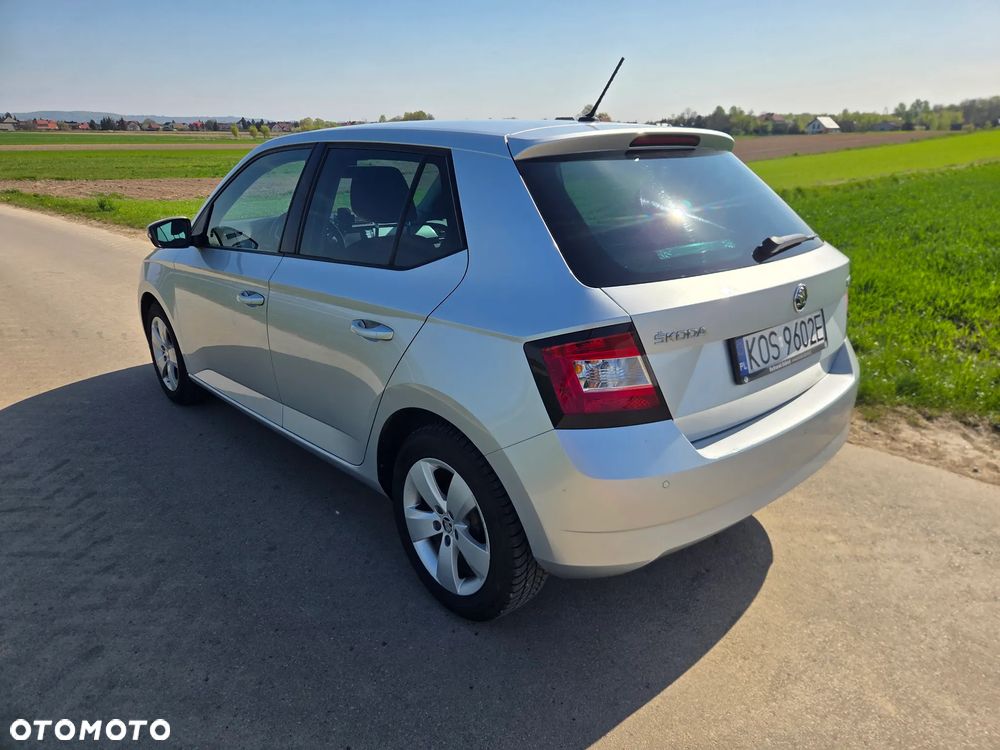Skoda Fabia 1.0 Style - 4