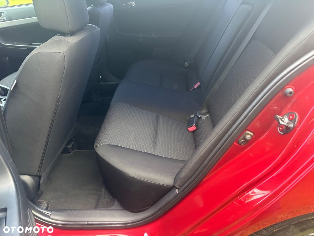 Mitsubishi Lancer 2.0 DID Intense - 25
