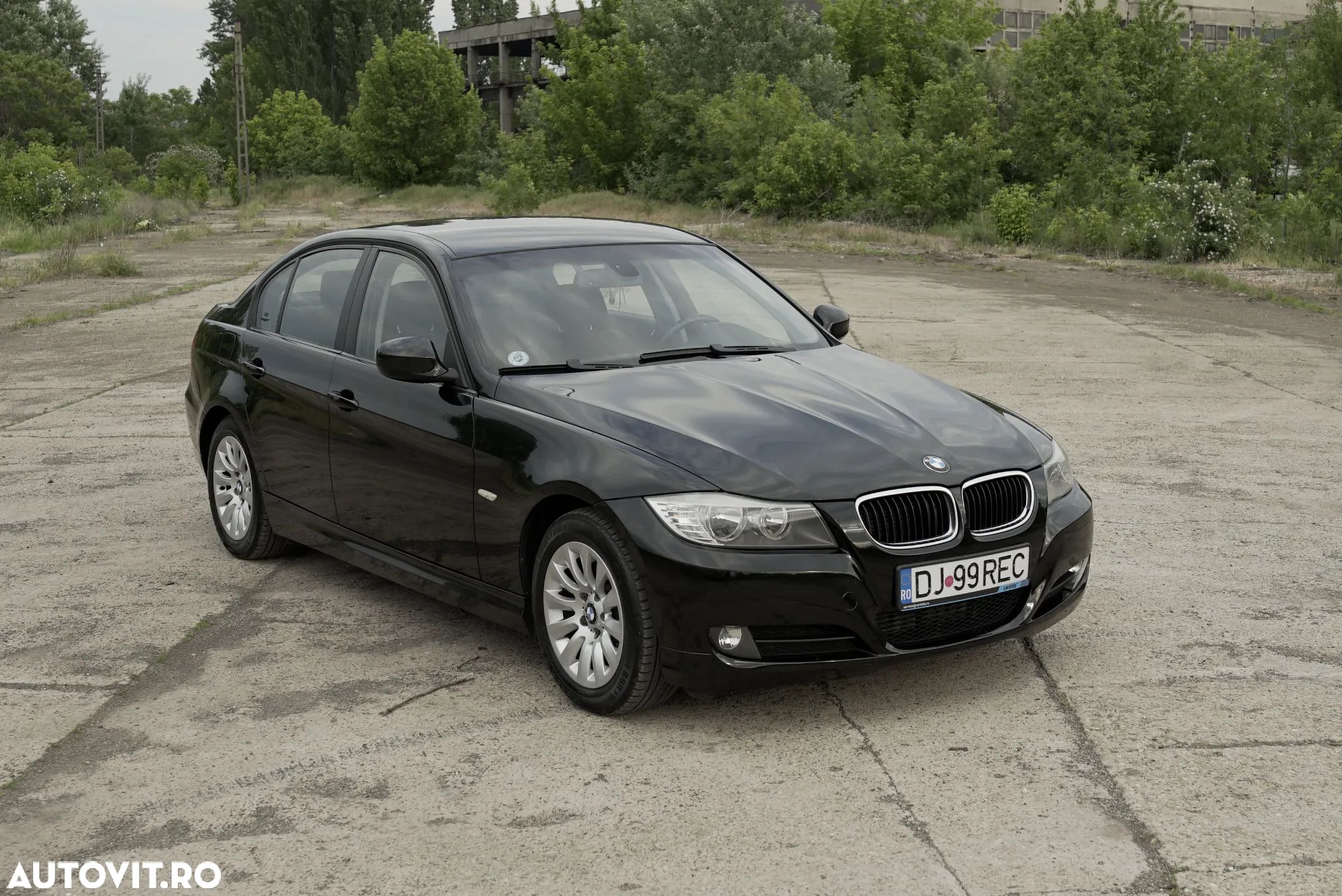 BMW Seria 3 318d - 1