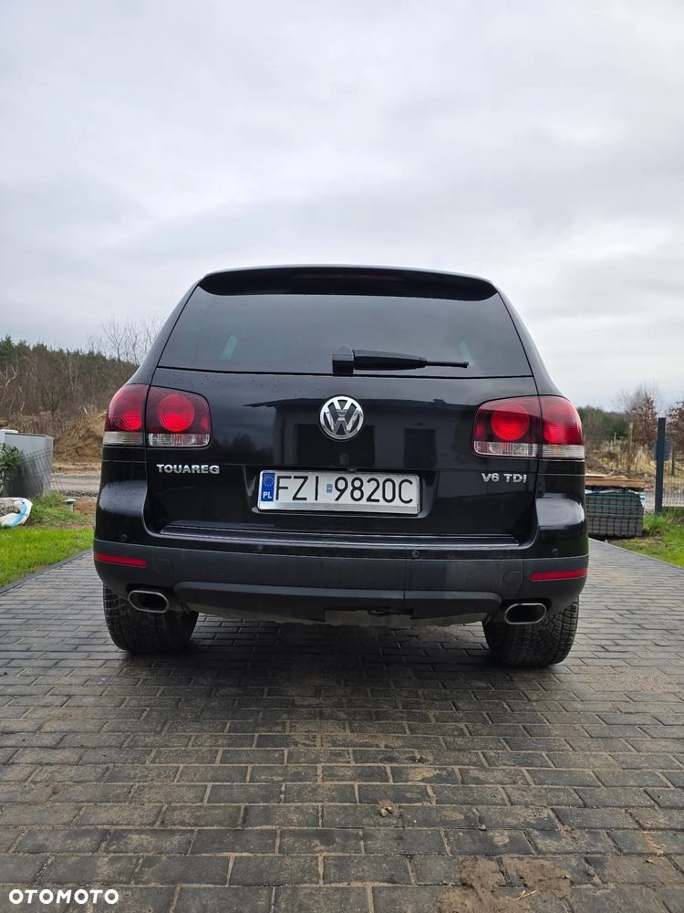 Volkswagen Touareg - 8