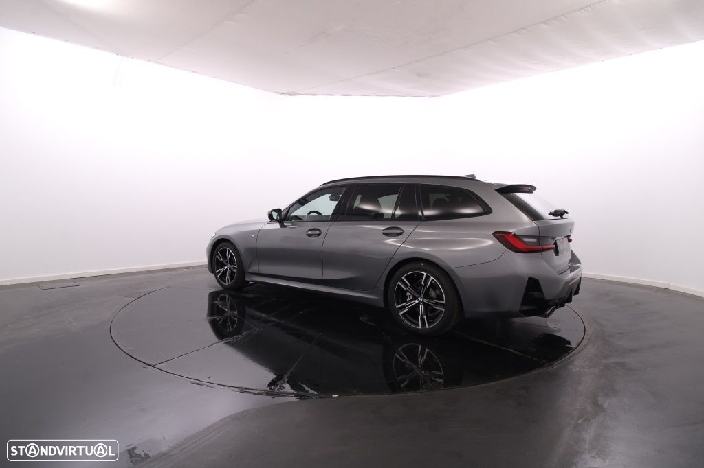 BMW 320 - 4