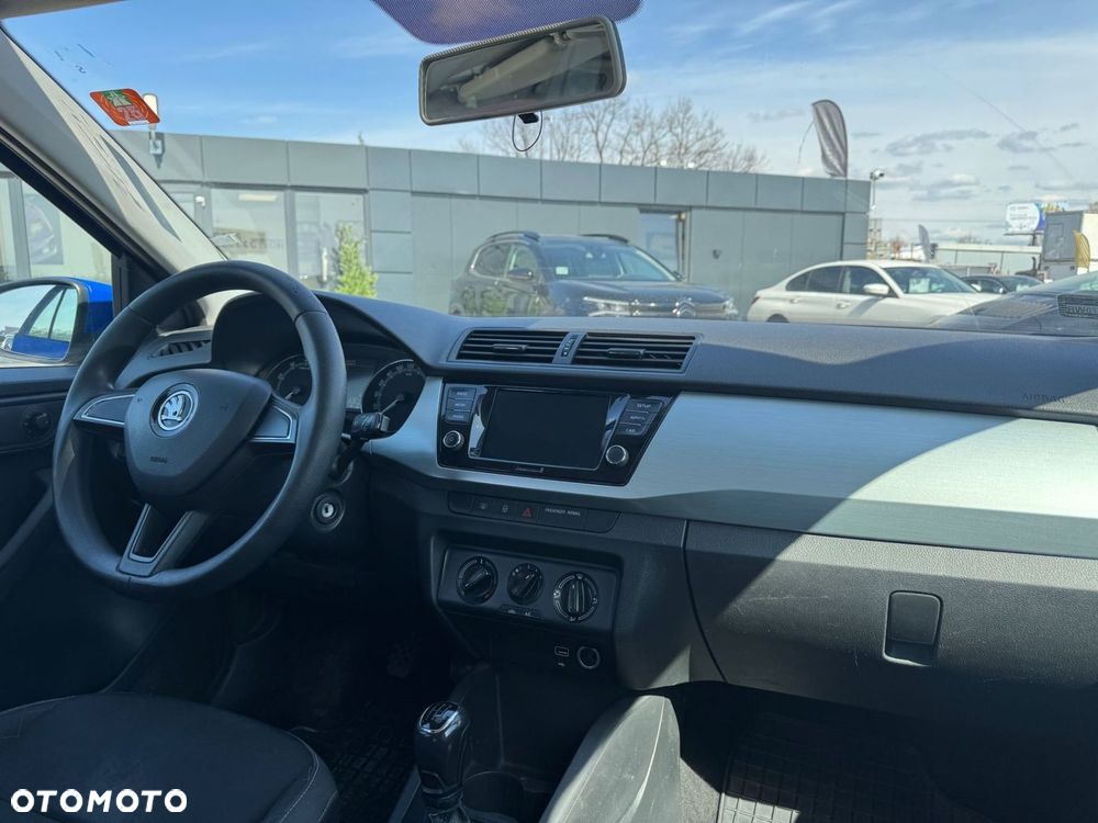 Skoda Fabia - 13