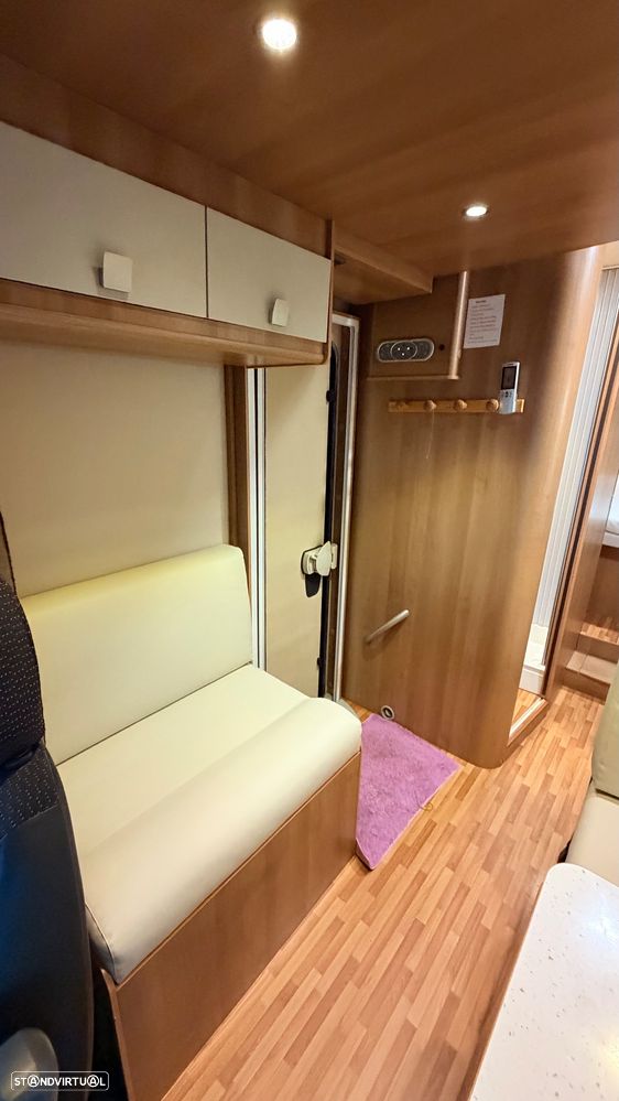 PLA Mister A 390 cama central + cama elevatória - 14