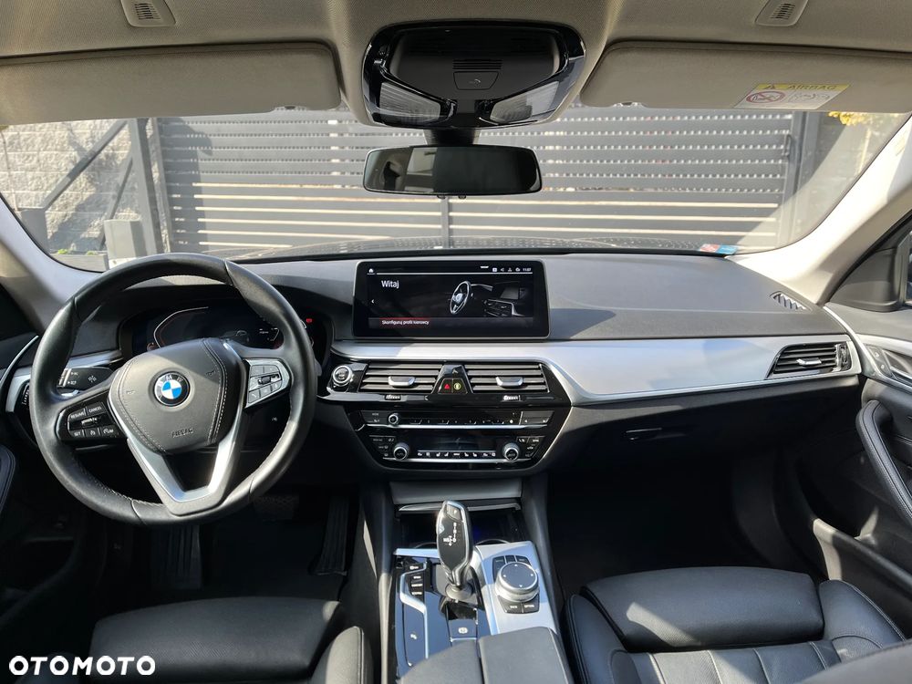 BMW Seria 5 530i GPF Luxury Line - 4