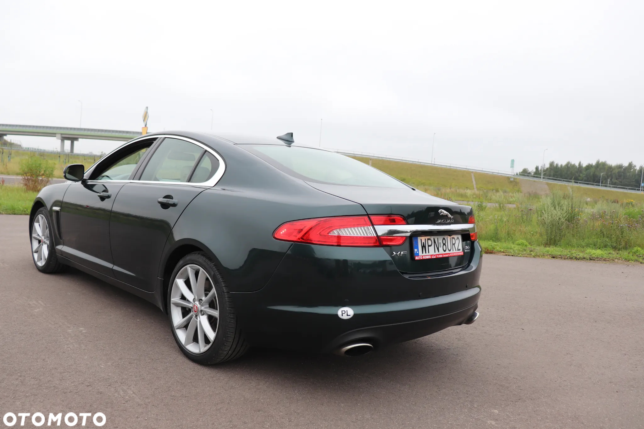Jaguar XF 3.0 T AWD R-Sport - 9