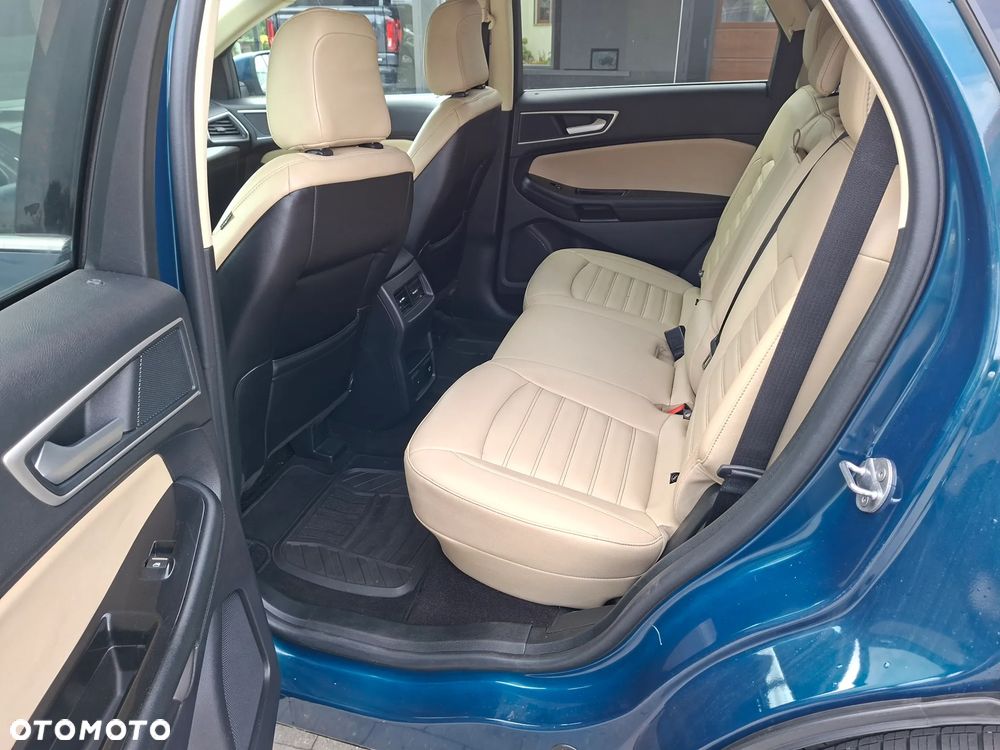 Ford Edge - 12