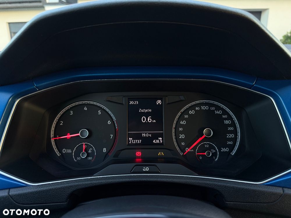 Volkswagen T-Roc 1.0 TSI Advance - 17