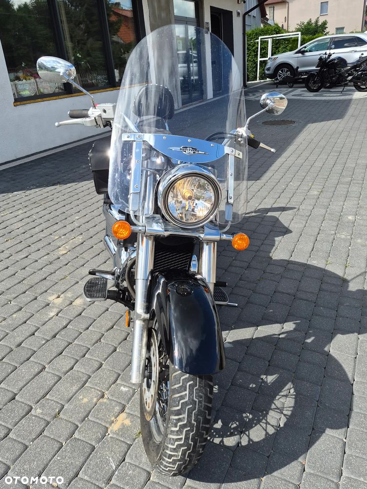 Suzuki VL 800 Volusia - Boulevard C50 - 16