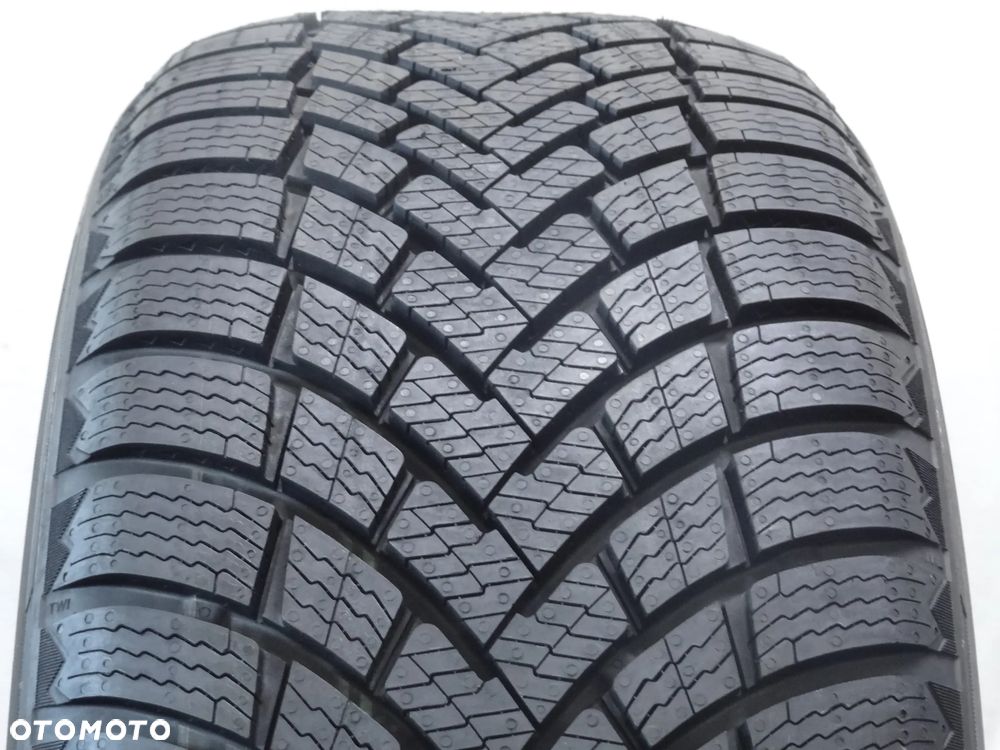 225/50R17 BARUM POLARIS 6 , 9mm 2025r B5774 - 1