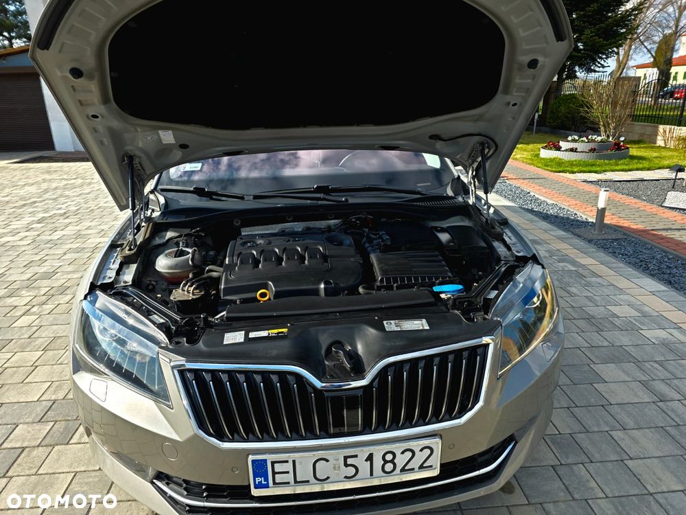 Skoda Superb 2.0 TDI Ambition - 4