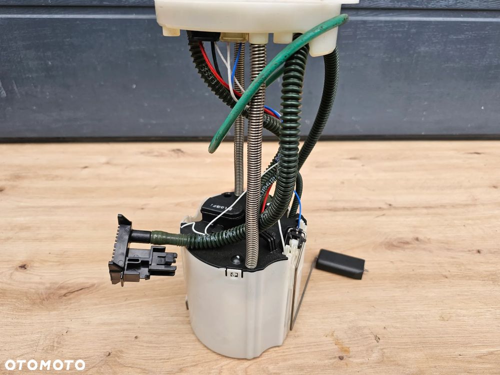 POMPA PALIWA KOSZYK PŁYWAK CHEVROLET CAPTIVA 2.4 BENZYNA PO LIFT 13575993 - 5