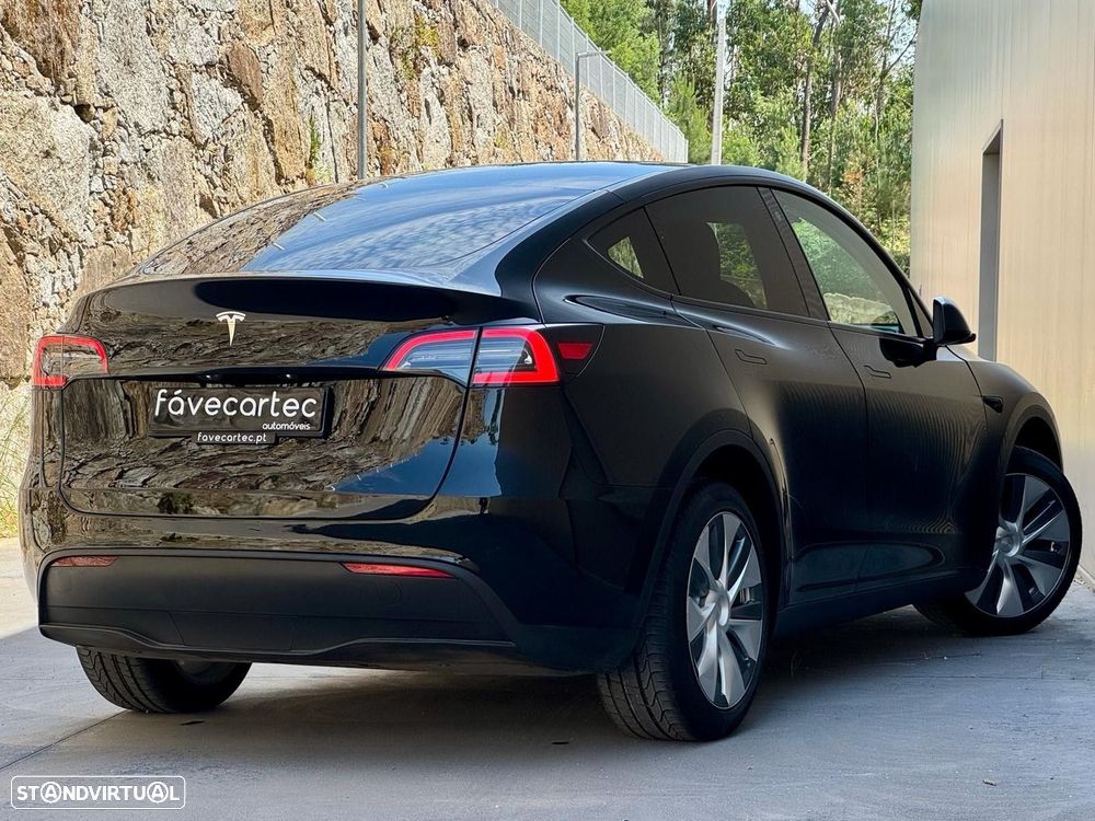 Tesla Model Y Standard - 6