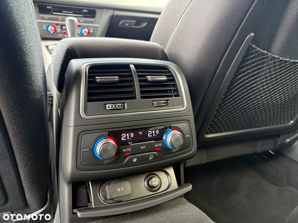 Audi A6 Avant 2.0 TDI ultra S tronic - 26