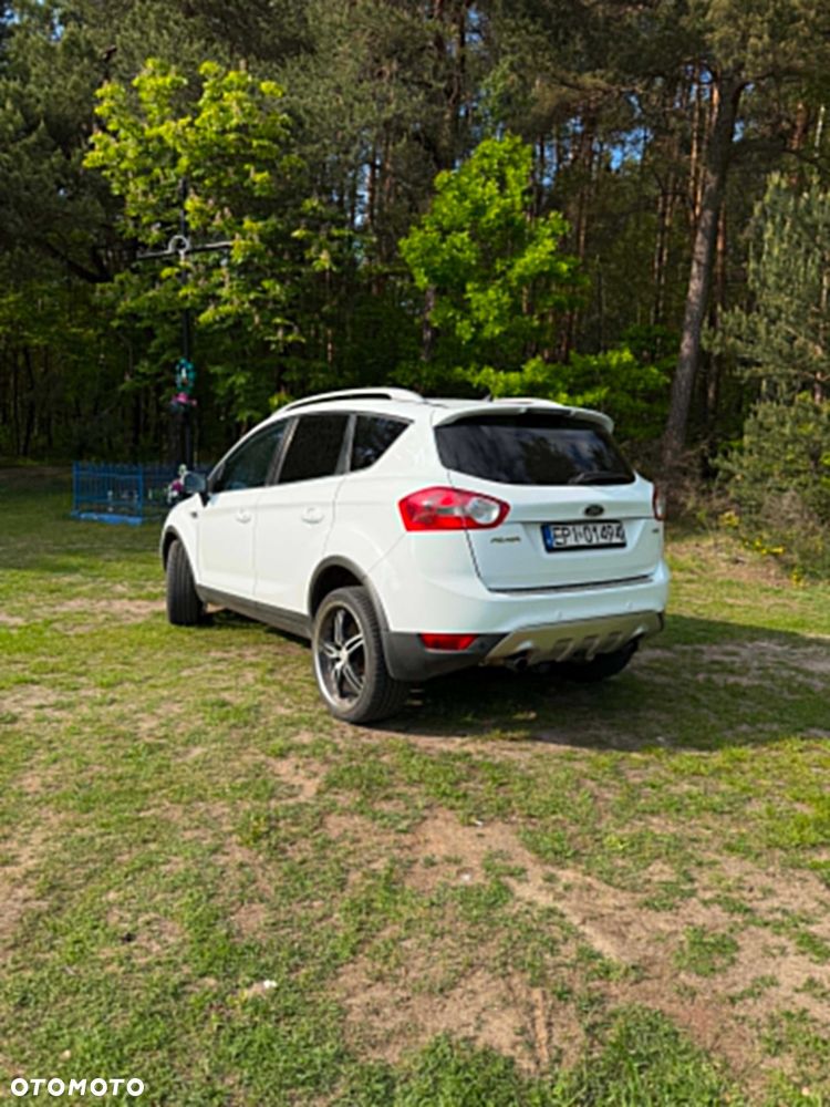 Ford Kuga - 8