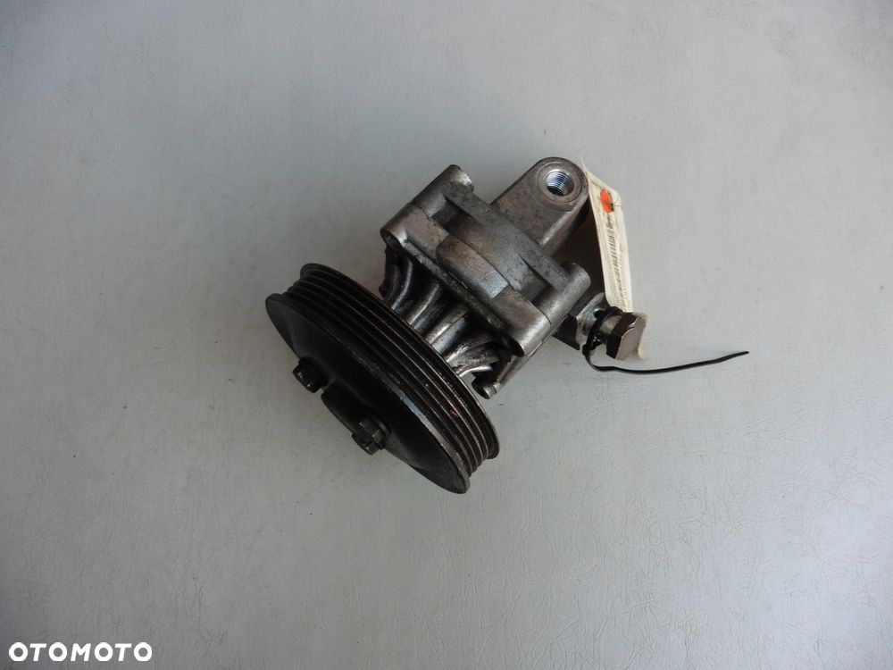 Pompa wspomagania 1132254 BMW E30 E34 E36 316 318 110 BAR - 2