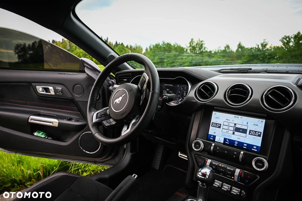 Ford Mustang - 14