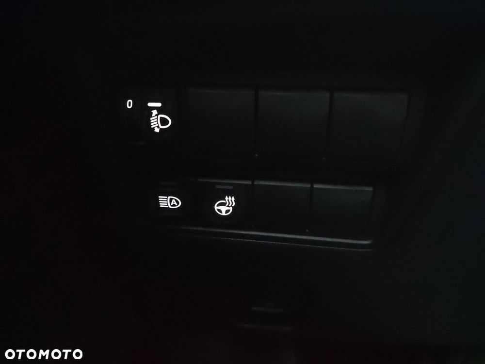 Toyota Yaris Hybrid 1.5 Style - 22