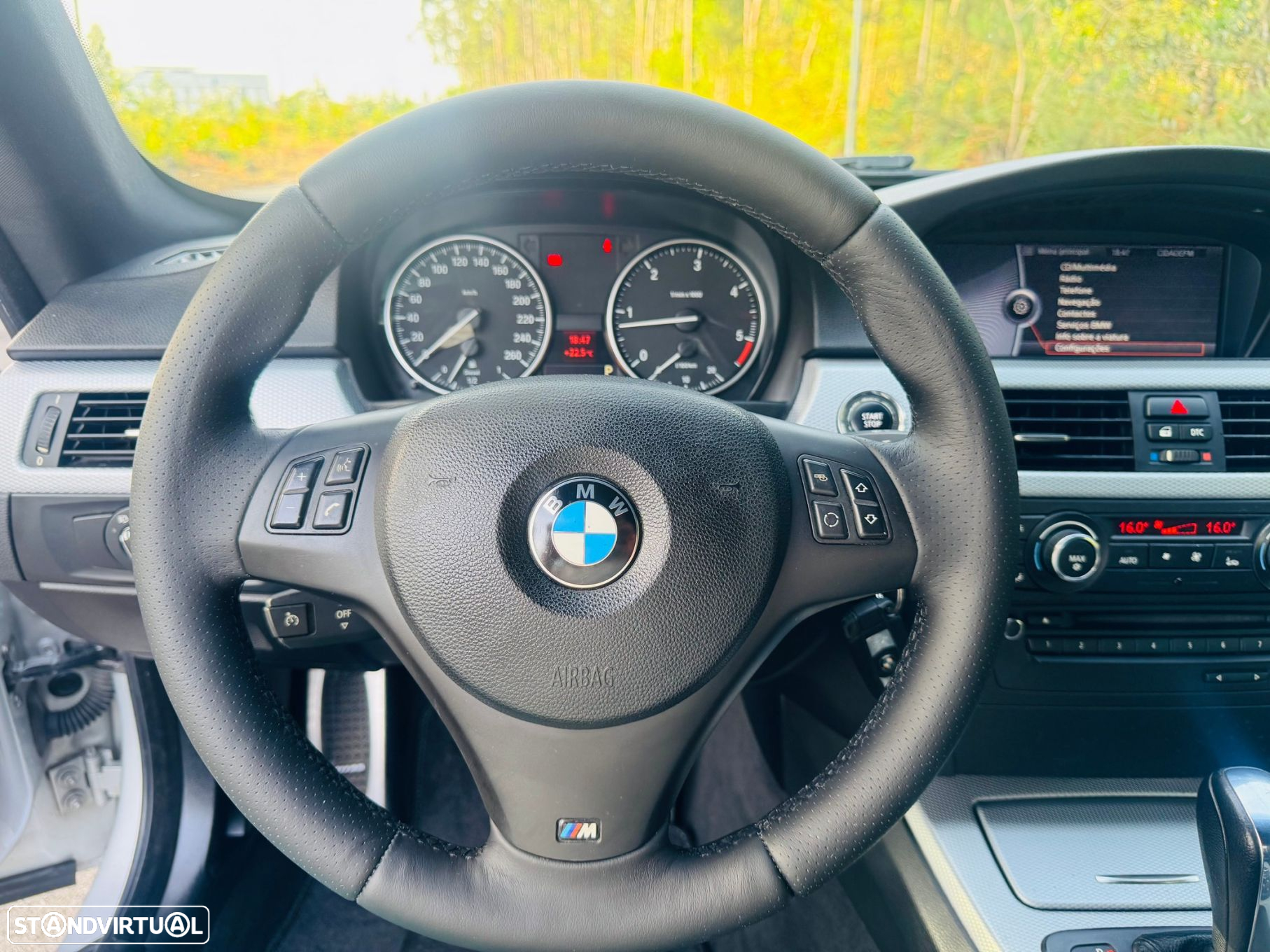 BMW 320 - 24