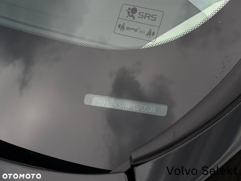 Volvo XC 60 - 41