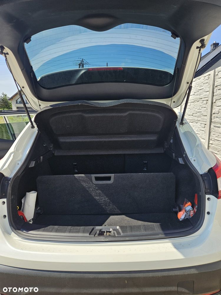 Nissan Qashqai 1.2 DIG-T Acenta - 11