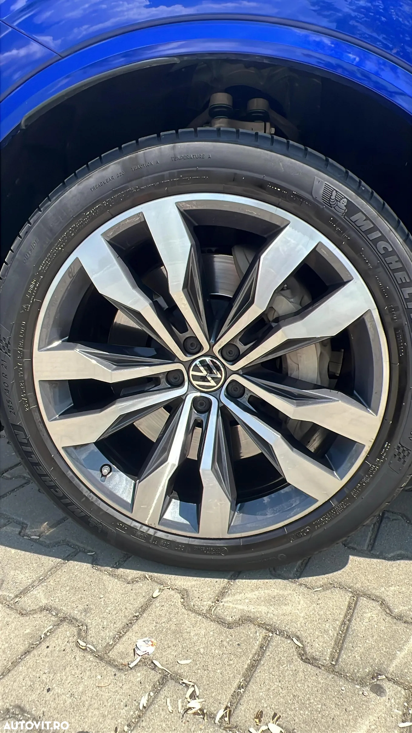 Volkswagen Touareg V6 TSI R-Style - 29