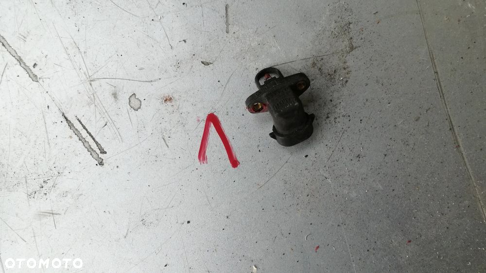 czujnik powietrza wiązka kostka mębrana uszczelka śruba nastawnik przepustnicy wtrysku przepustnica korpus wtryskiwacza seicento cinQuecento sporting punto I panda I doblo I palio siena - 27