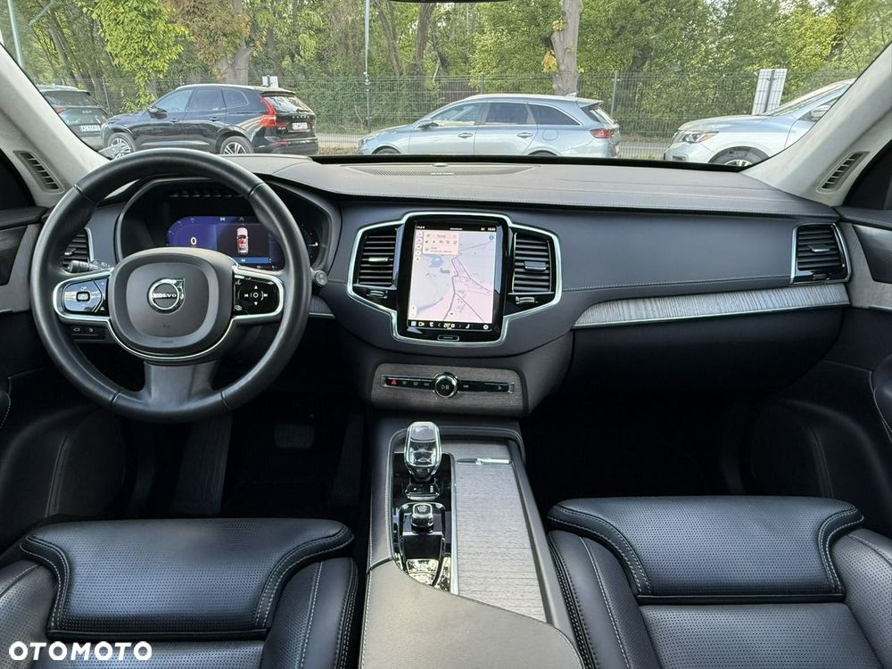 Volvo XC 90 - 29