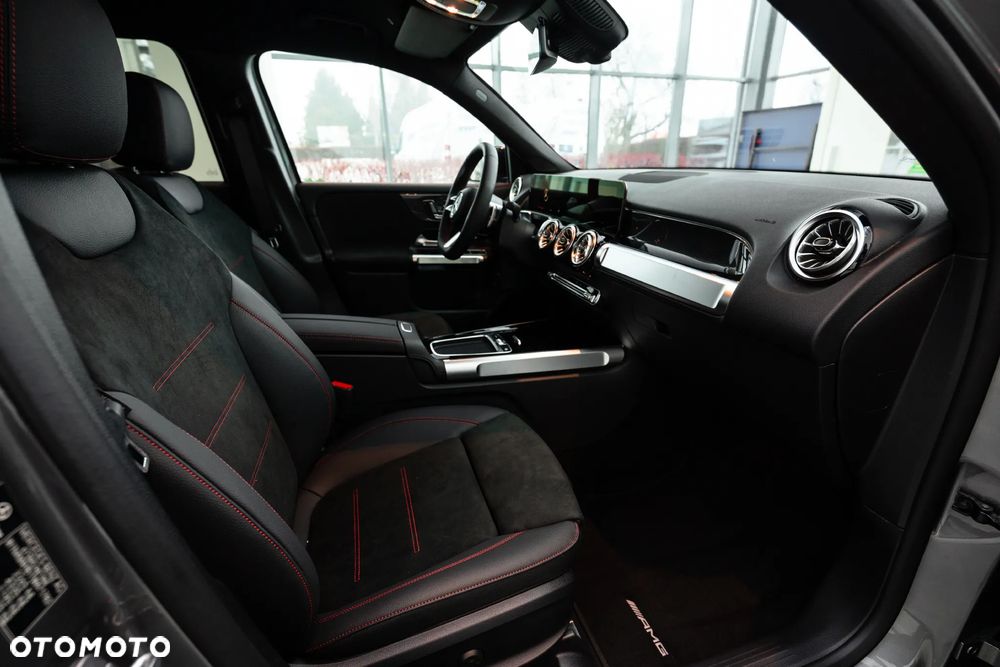 Mercedes-Benz GLB 250 mHEV 4-Matic AMG Line 8G-DCT - 10