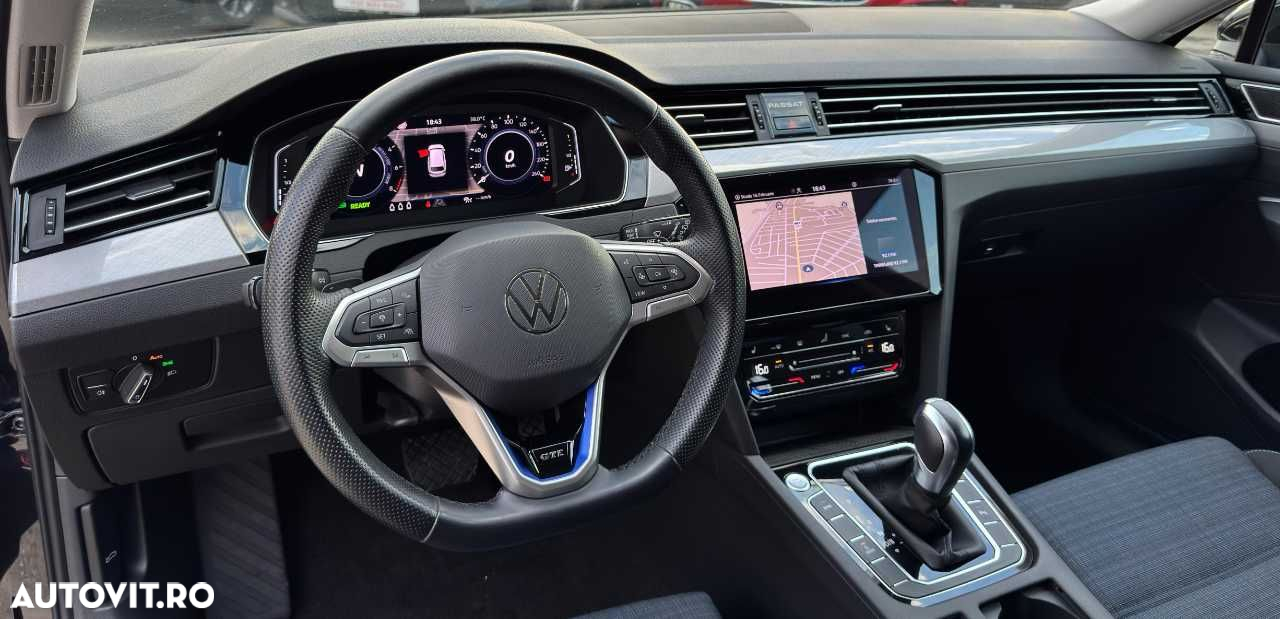 Volkswagen Passat - 22