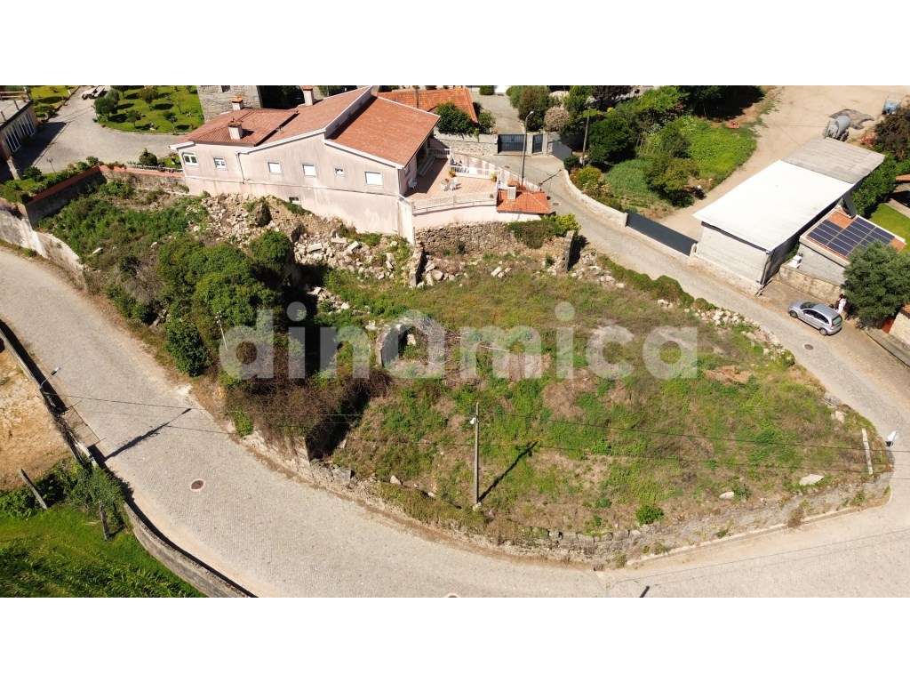 Terreno em Couto De Cambeses - Grande imagem: 2/5