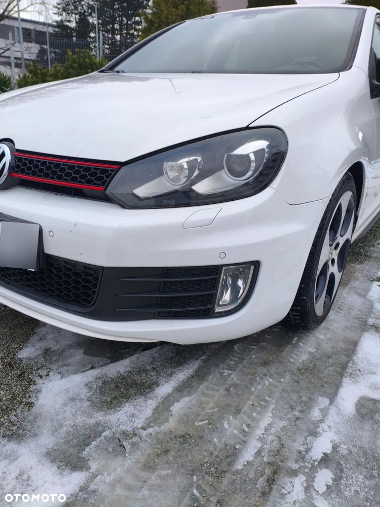 Volkswagen Golf 2.0 GTI - 8