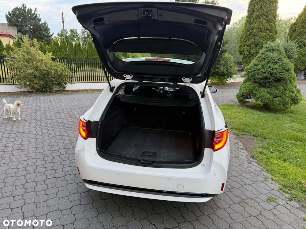 Toyota Corolla 1.8 Hybrid Comfort - 23