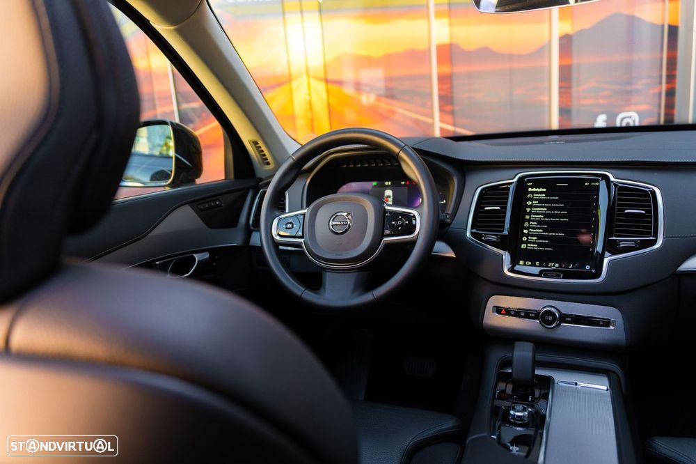 Volvo XC 90 T8 AWD Recharge Plus Dark - 11