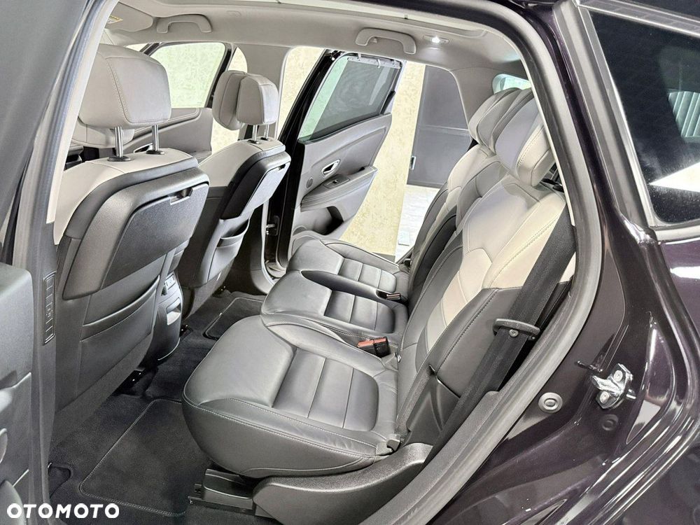 Renault Scenic - 36