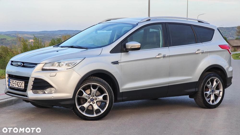 Ford Kuga 2.0 TDCi 4x4 Titanium - 12