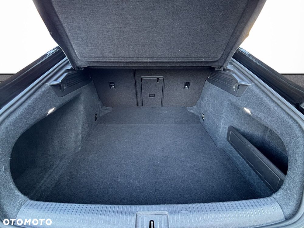 Volkswagen Arteon 2.0 TSI R-Line DSG - 33
