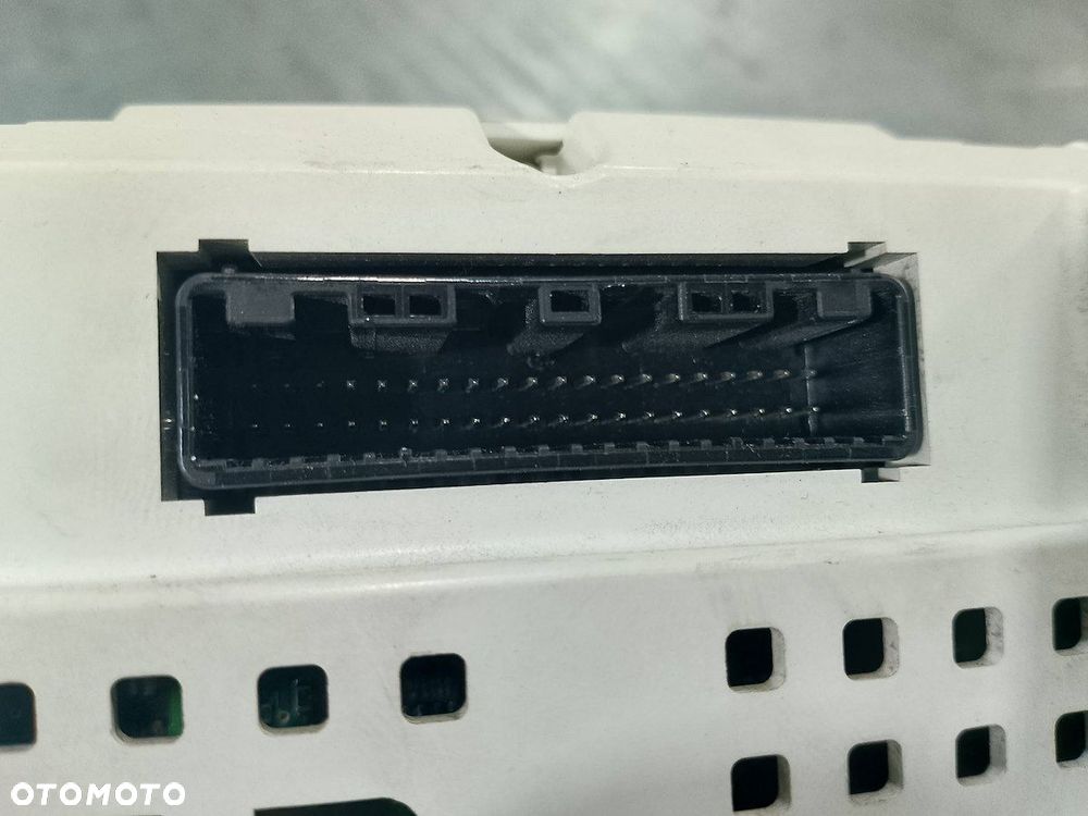 LICZNIK HYUNDAI SONATA 94001-3Q000 2.0T GDI - 7