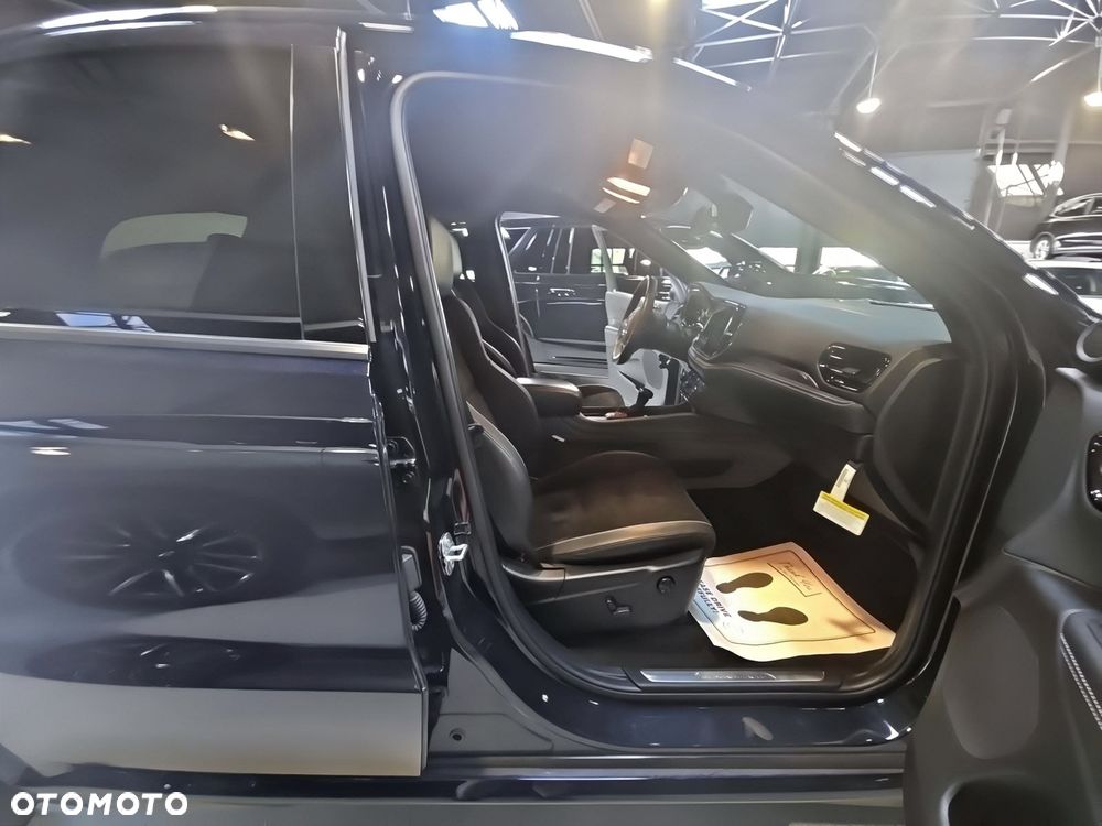 Dodge Durango - 8