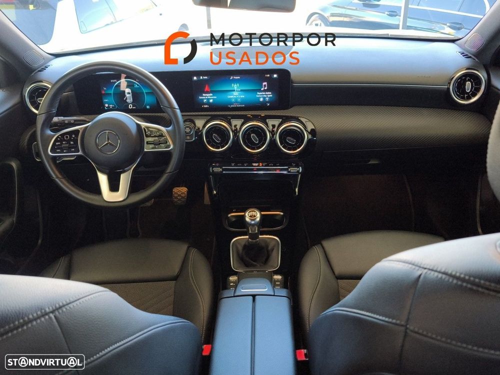 Mercedes-Benz A 180 d Style — fotografia 8