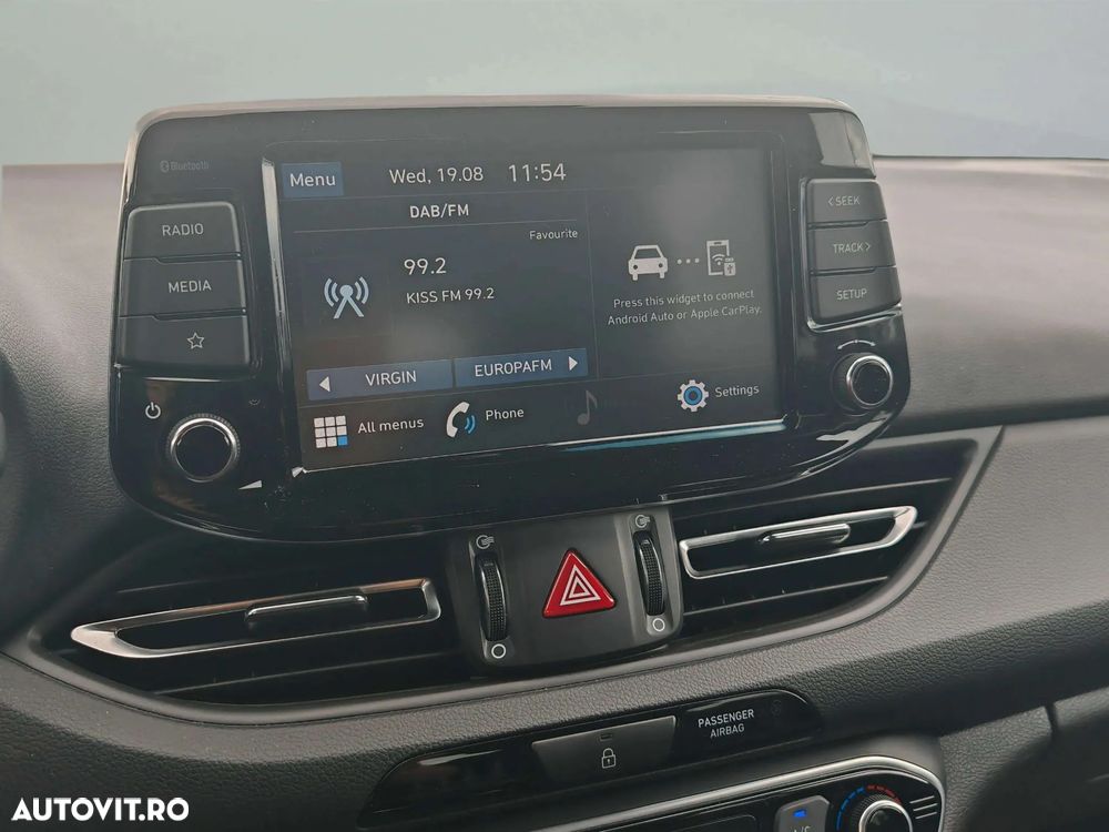 Hyundai i30 1.5 110CP M/T Highway - 21