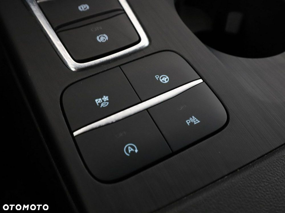 Ford Kuga - 32