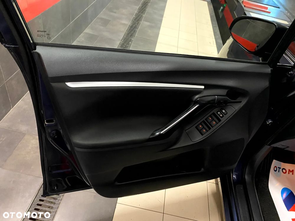 Toyota Verso 1.8 Premium - 13