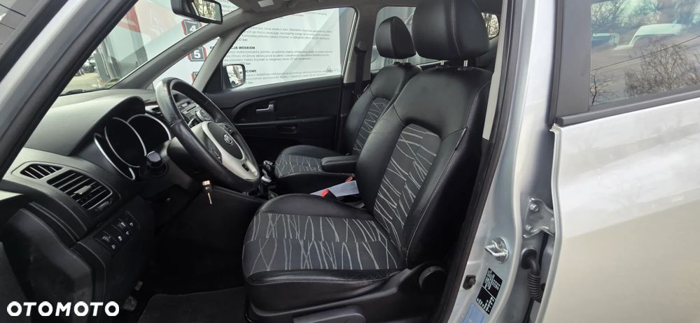 Kia Venga 1.6 CRDi 128 ISG Vision - 26